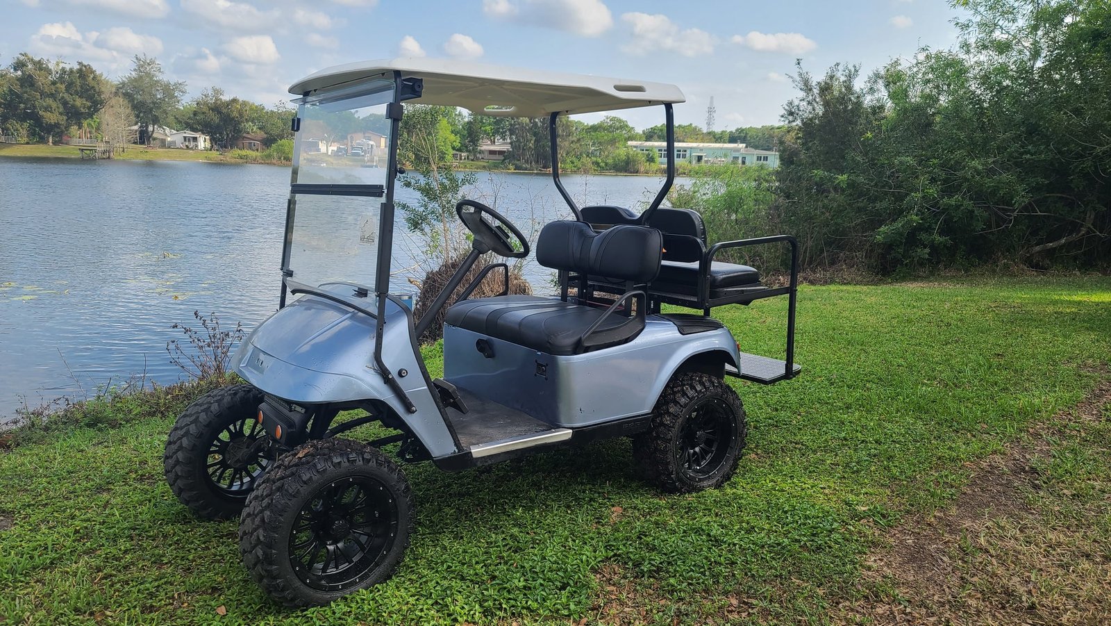 EZGO Medalist electric golf cart with no power