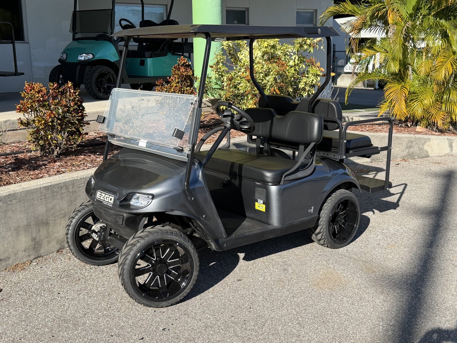 E-Z-GO golf cart with a forward/reverse switch fault causing the TXT to not go forward